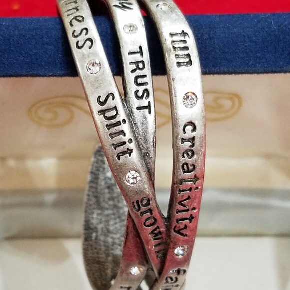 Jewelry - Inspirational cuff bracelt